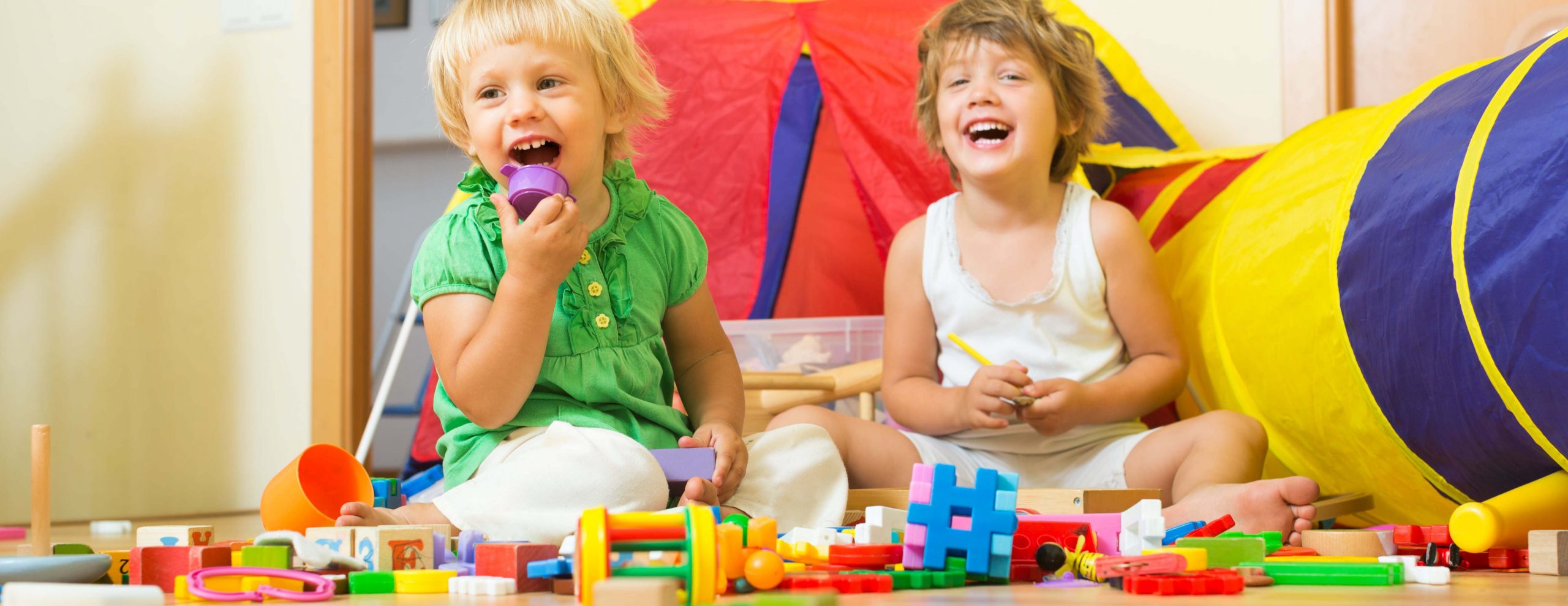 خرید اسباب بازی برای کودک اتیسم